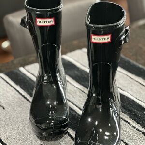 Hunter mid calf boots